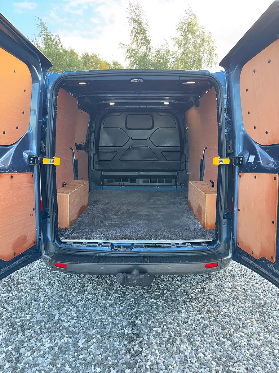 Used 2021 Ford Transit Custom Active Blue - Interior and Exterior details 13