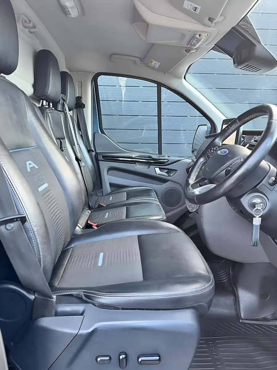 Used 2021 Ford Transit Custom Active Blue - Interior and Exterior details 9