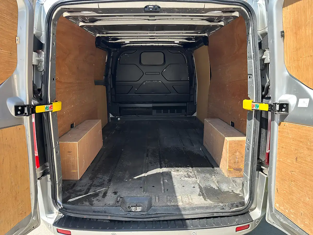 Used 2021 Ford Transit Custom - Interior and Exterior details 10