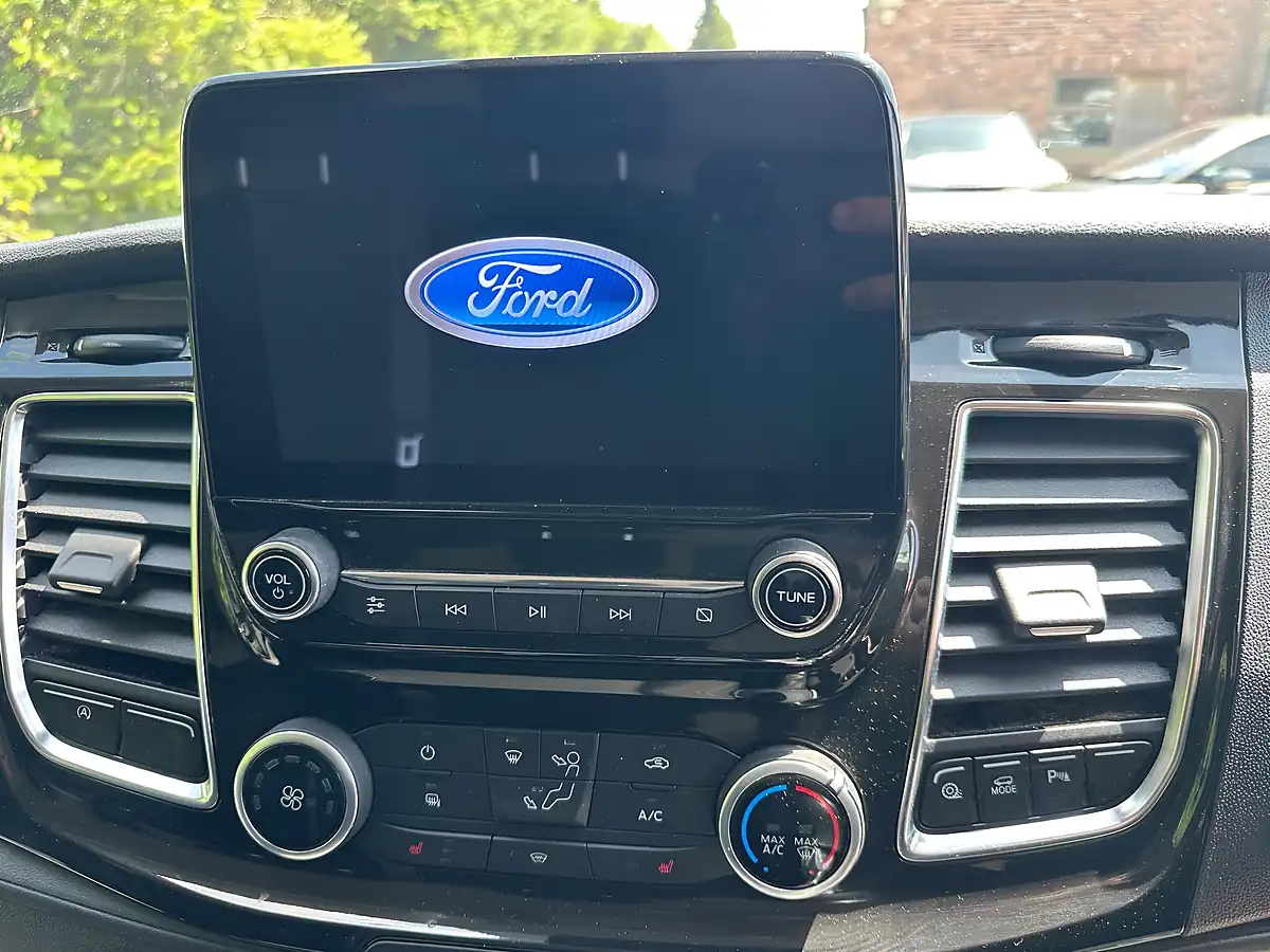 Used 2021 Ford Transit Custom - Interior and Exterior details 11