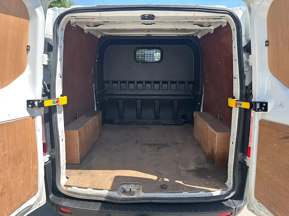 Used 2021 Ford Transit Custom - Interior and Exterior details 11