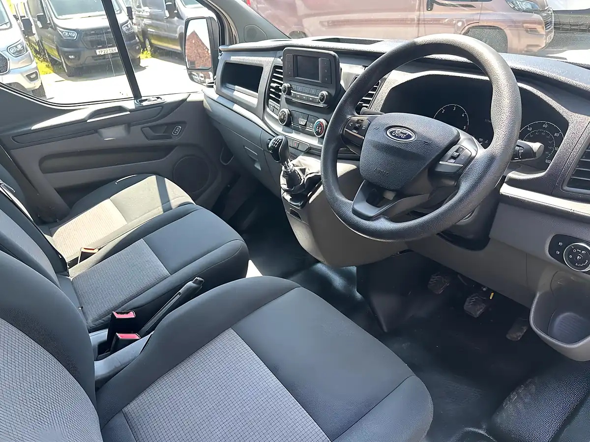 Used 2021 Ford Transit Custom - Interior and Exterior details 9