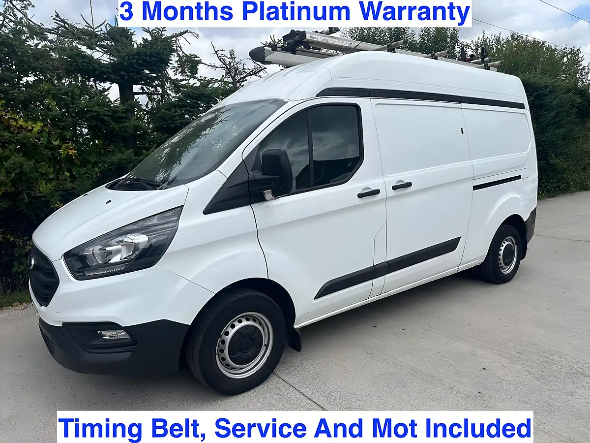 Used 2021 Ford Transit Custom - Front View