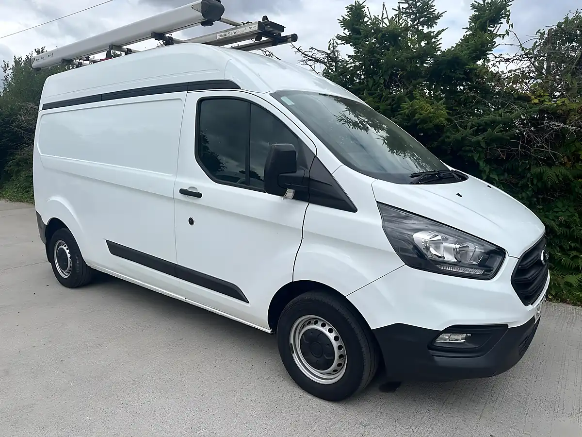 Used 2021 Ford Transit Custom - Interior and Exterior details 8