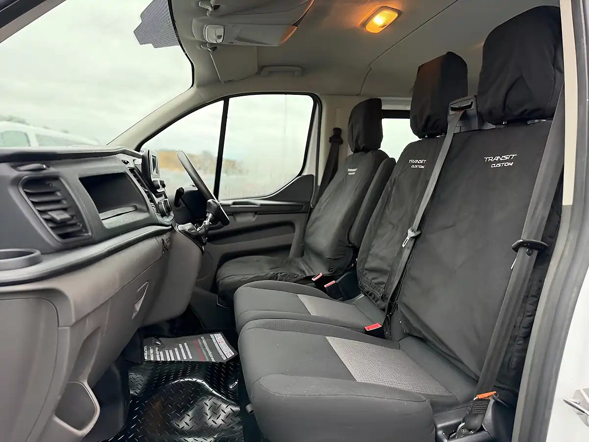 Used 2021 Ford Transit Custom Leader Crew Van Double Cab White - Interior and Exterior details 10