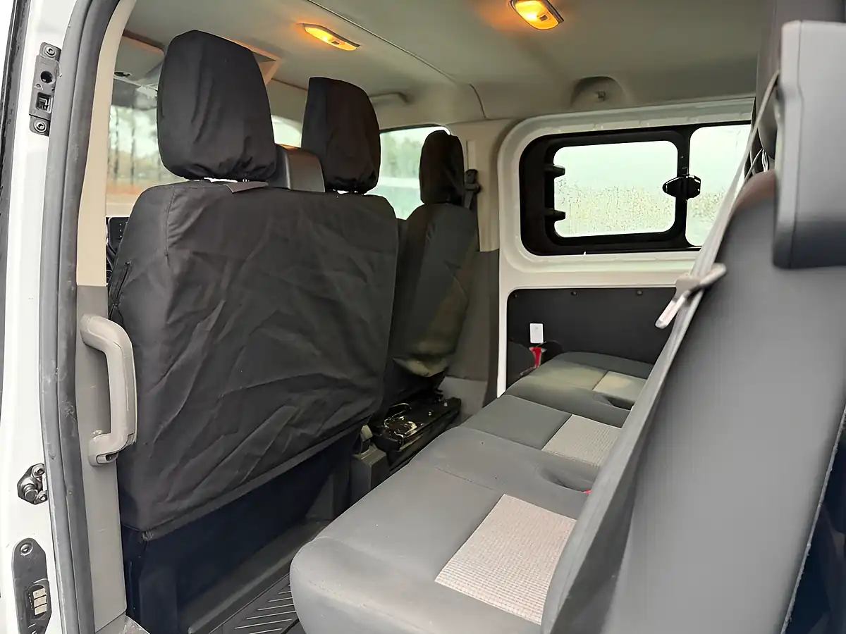Used 2021 Ford Transit Custom Leader Crew Van Double Cab White - Interior and Exterior details 16