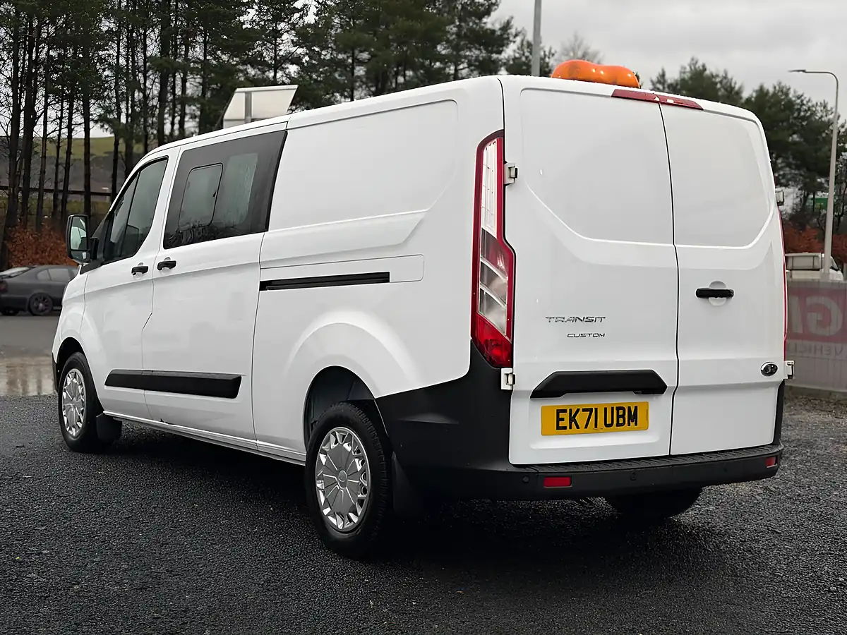 Used 2021 Ford Transit Custom Leader Crew Van Double Cab White - Interior and Exterior details 6