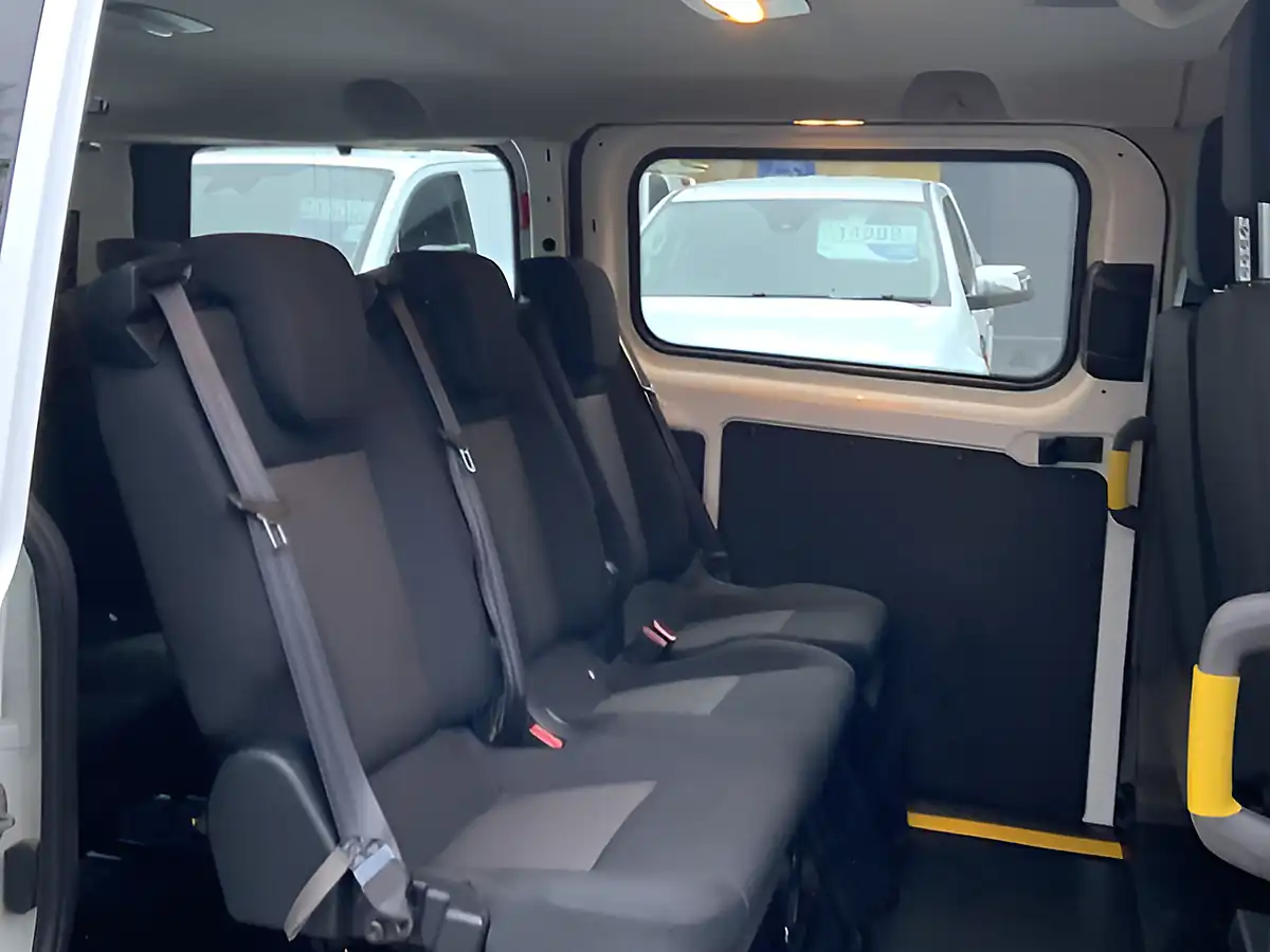 Used 2021 Ford Transit Custom Leader Kombi Double Cab White - Interior and Exterior details 10