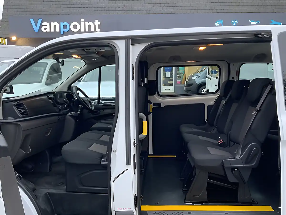Used 2021 Ford Transit Custom Leader Kombi Double Cab White - Interior and Exterior details 14