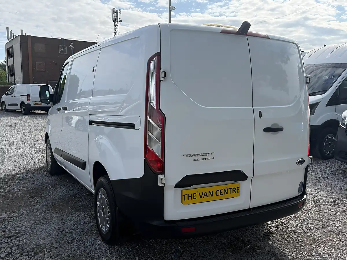 Used 2021 Ford Transit Custom Leader L1H1 (swb) White - Interior and Exterior details 8