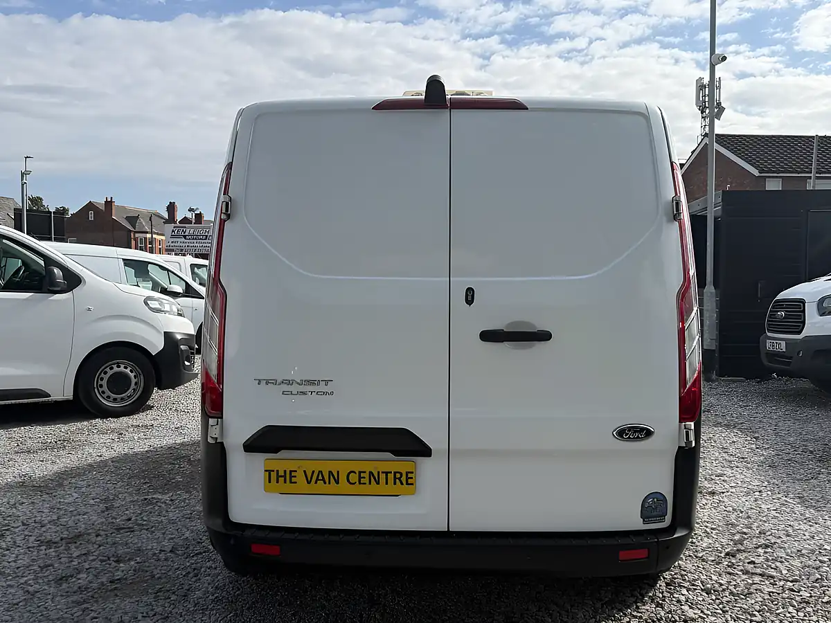 Used 2021 Ford Transit Custom Leader L1H1 (swb) White - Interior and Exterior details 9