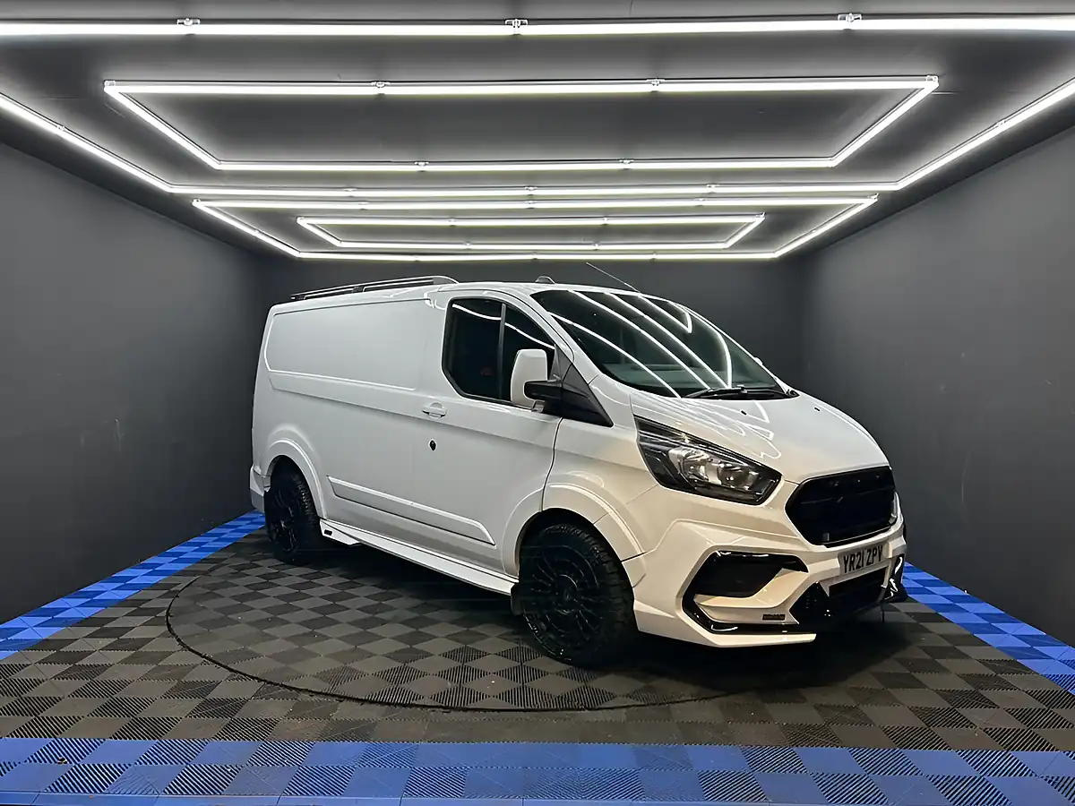 Used 2021 Ford Transit Custom Leader Panel Van White - Front View