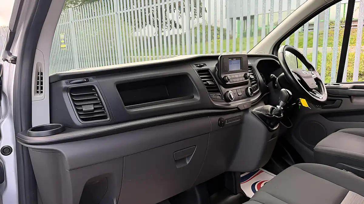 Used 2021 Ford Transit Custom Leader Silver - Interior and Exterior details 16