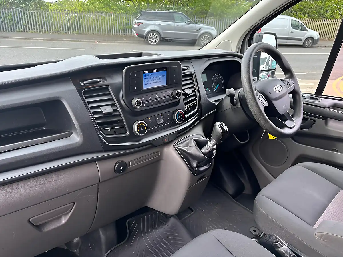 Used 2021 Ford Transit Custom Leader White - Interior and Exterior details 19