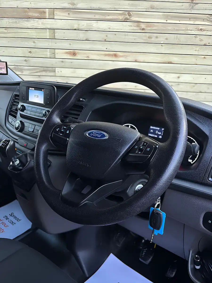 Used 2021 Ford Transit Custom Leader White - Interior and Exterior details 10