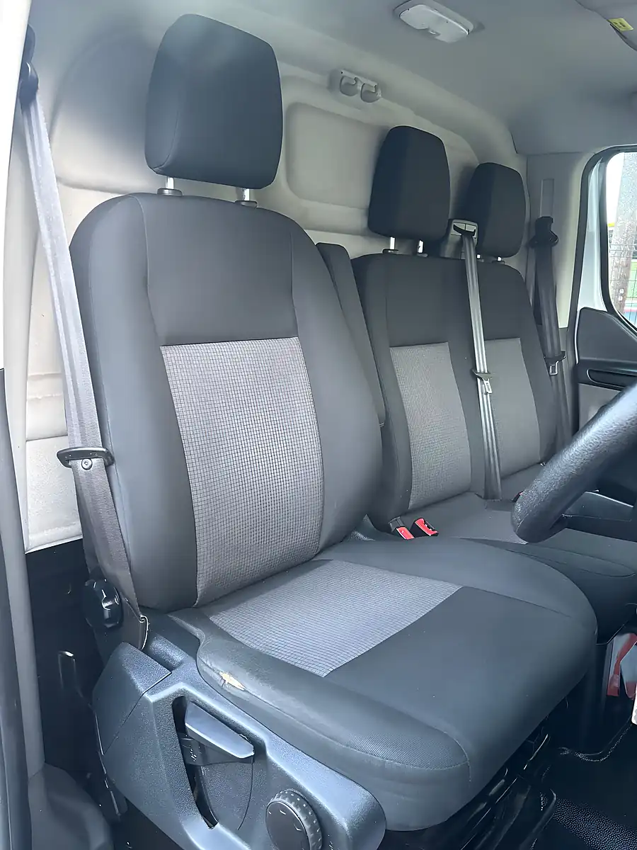 Used 2021 Ford Transit Custom Leader White - Interior and Exterior details 11
