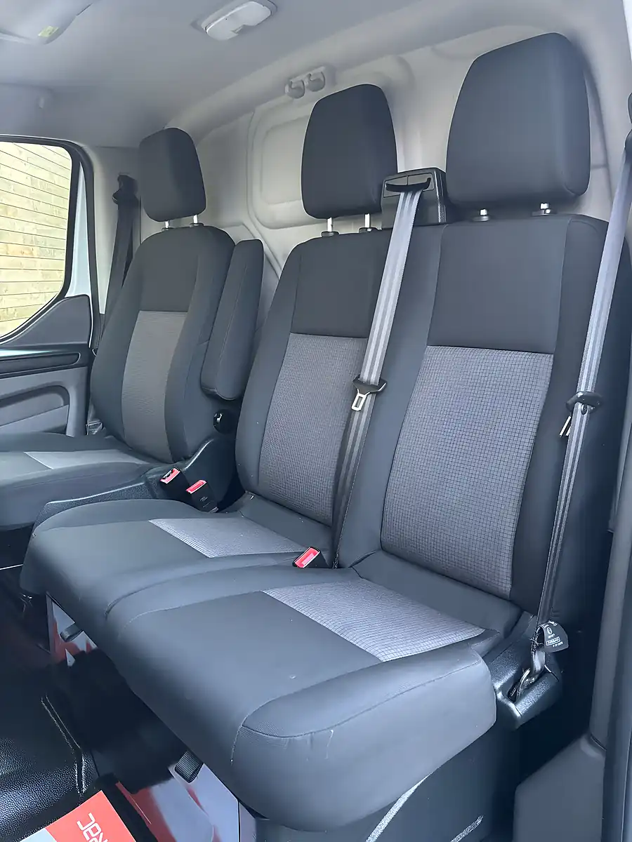 Used 2021 Ford Transit Custom Leader White - Interior and Exterior details 20