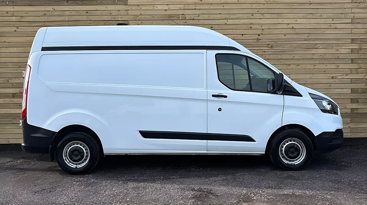 Used 2021 Ford Transit Custom Leader White - Interior and Exterior details 2