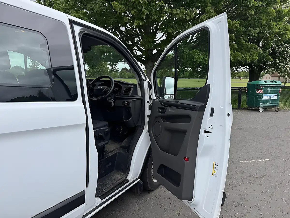 Used 2021 Ford Transit Custom Leader White - Interior and Exterior details 15