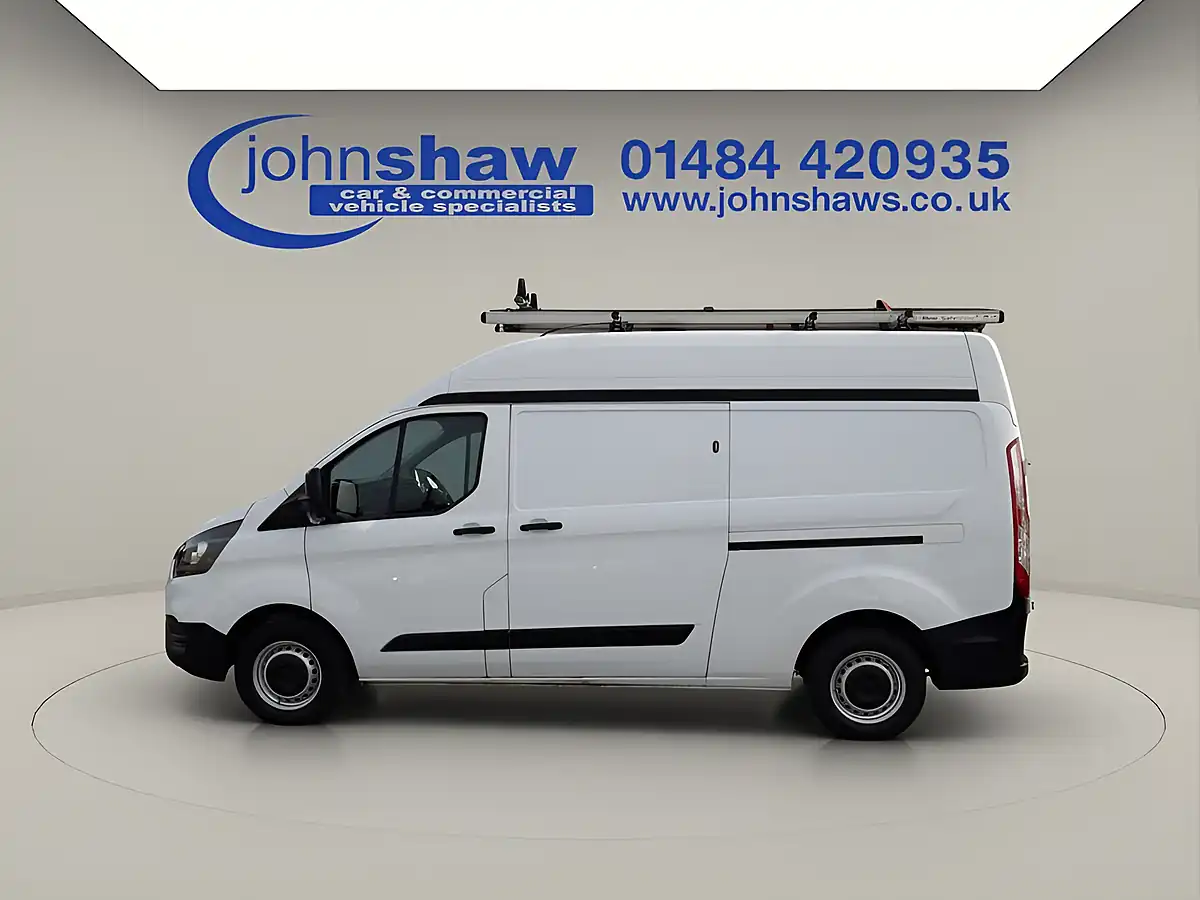 Used 2021 Ford Transit Custom Leader White - Interior and Exterior details 9