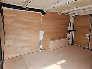 Used 2021 Ford Transit Custom Leader White - Interior and Exterior details 9