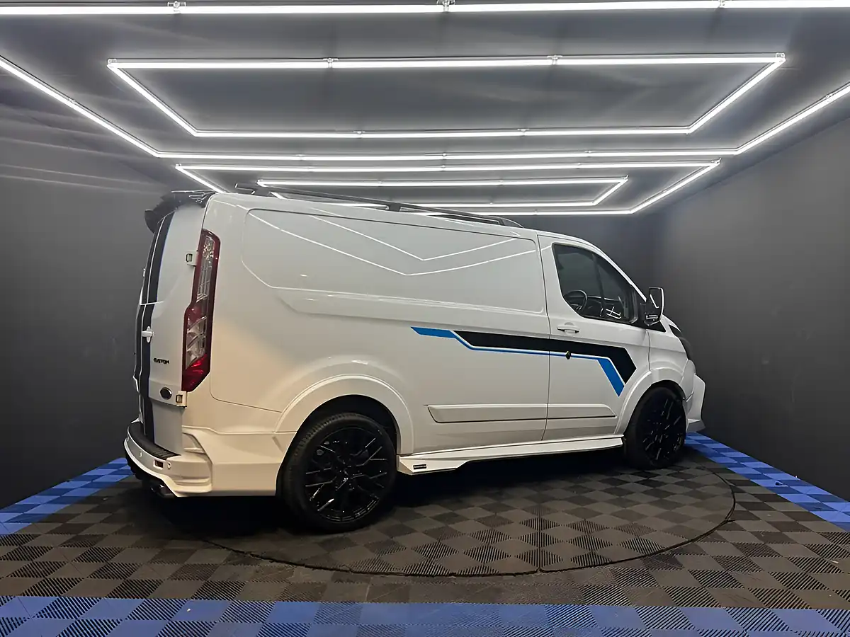 Used 2021 Ford Transit Custom Leader White - Interior and Exterior details 5