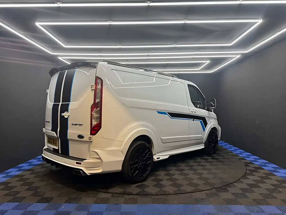 Used 2021 Ford Transit Custom Leader White - Interior and Exterior details 8