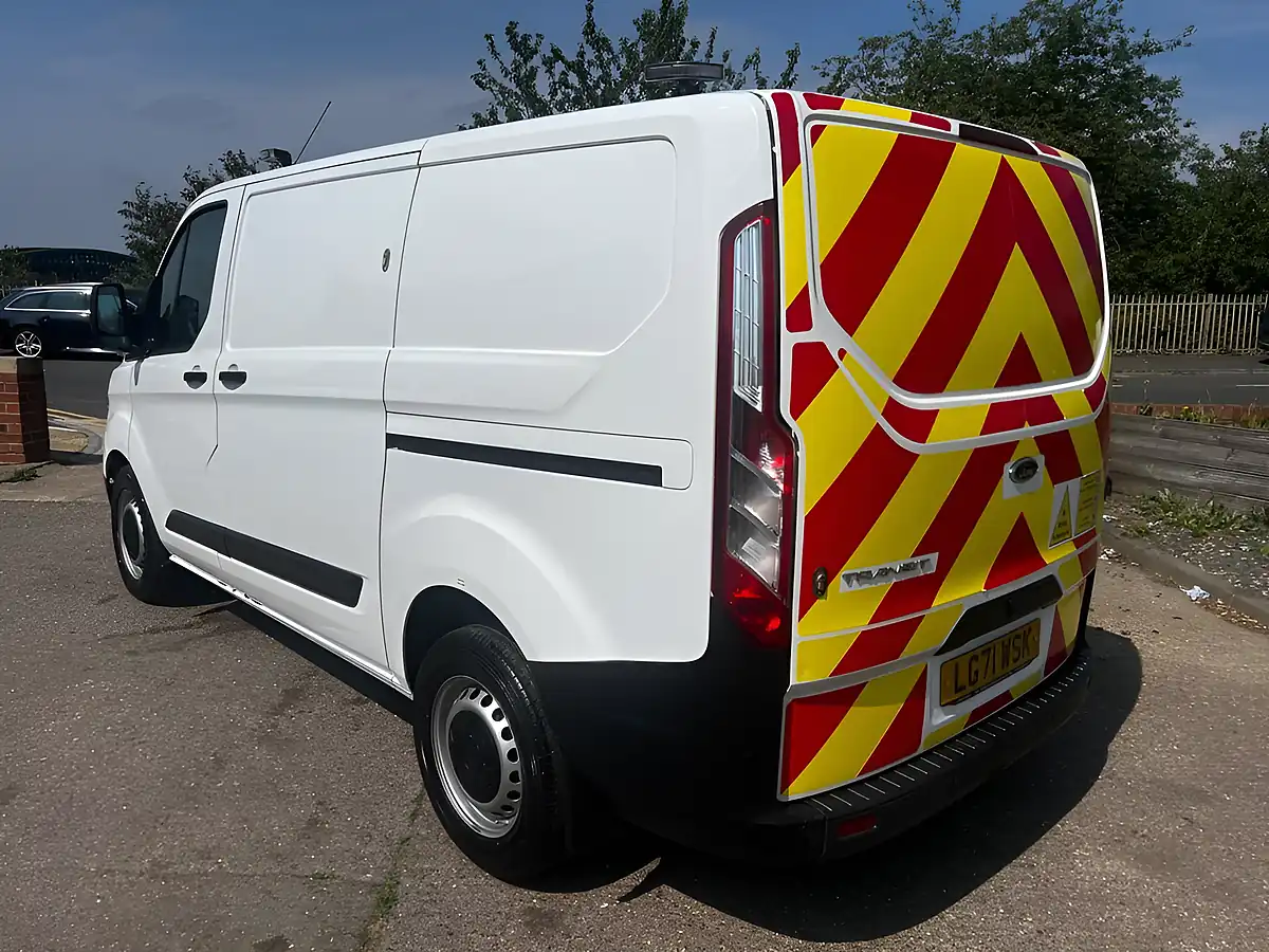 Used 2021 Ford Transit Custom Leader White - Interior and Exterior details 5