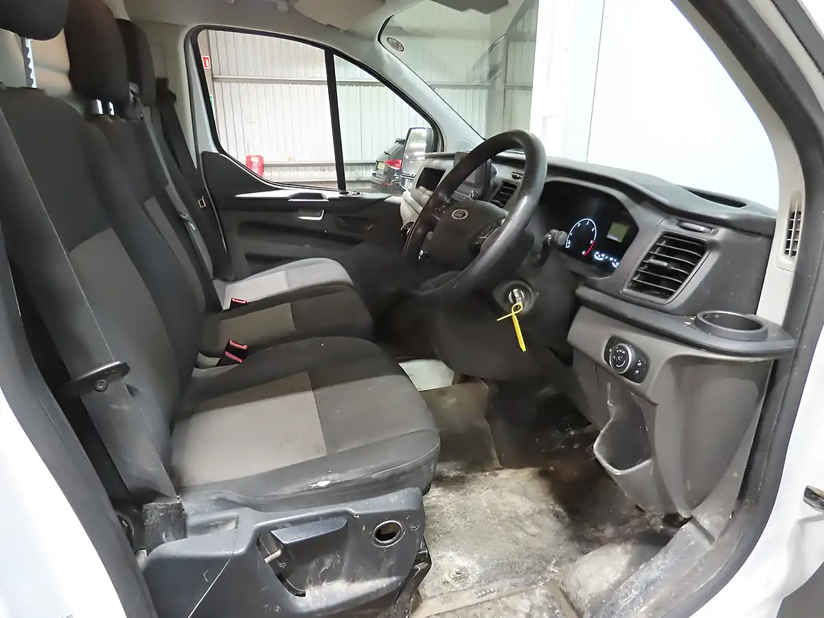 Used 2021 Ford Transit Custom Leader White - Interior and Exterior details 10