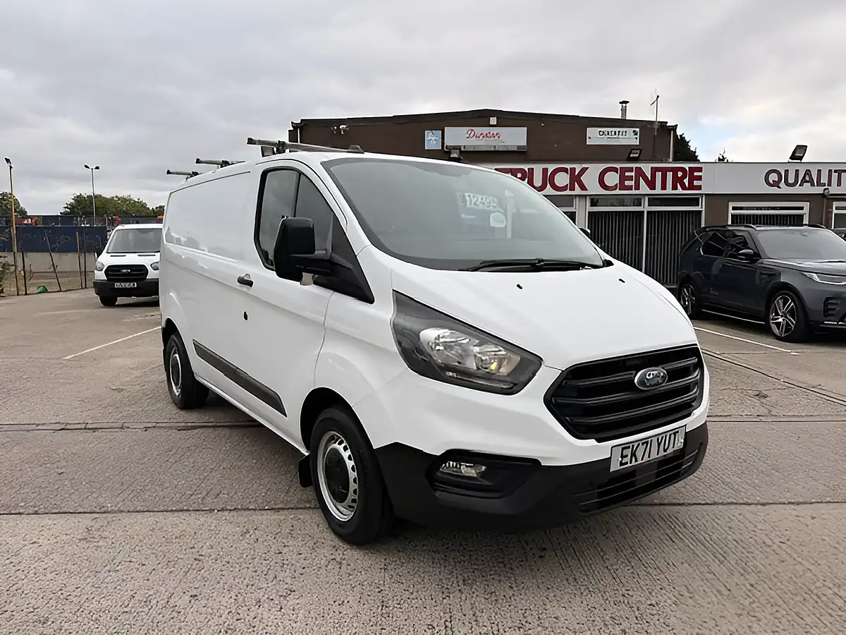Used 2021 Ford Transit Custom Leader White - Front View