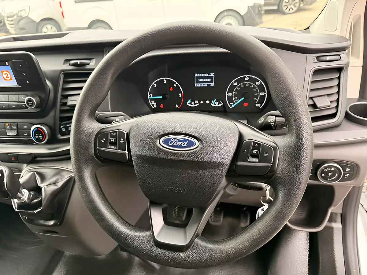 Used 2021 Ford Transit Custom Leader White - Interior and Exterior details 19