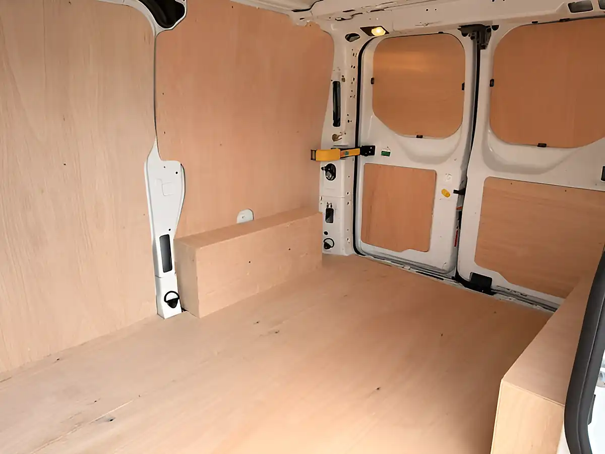 Used 2021 Ford Transit Custom Leader White - Interior and Exterior details 9