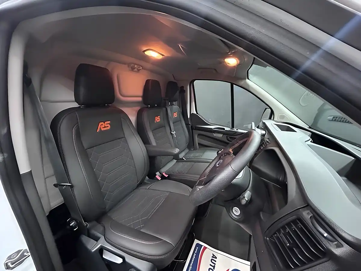 Used 2021 Ford Transit Custom Leader White - Interior and Exterior details 16