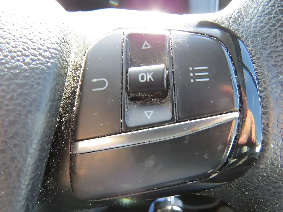 Used 2021 Ford Transit Custom Leader White - Interior and Exterior details 20