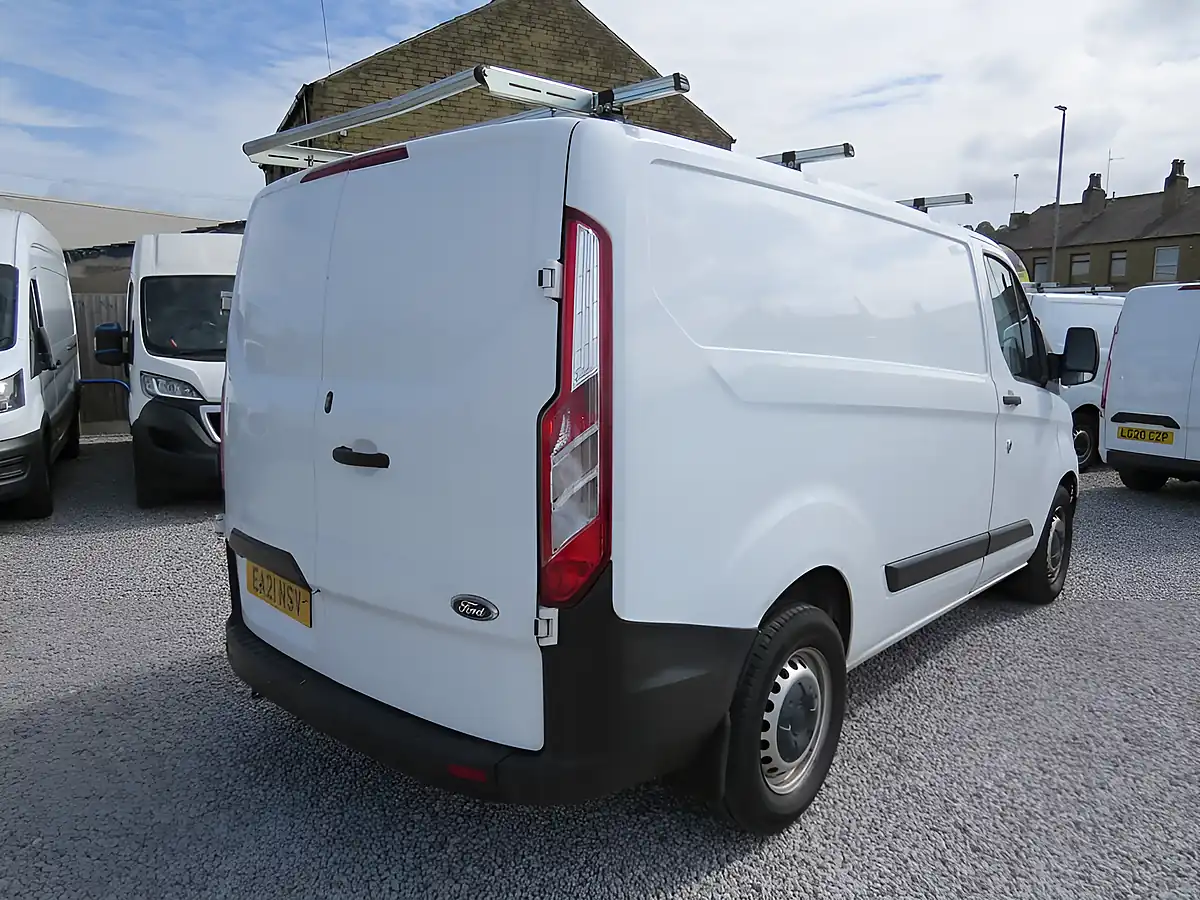 Used 2021 Ford Transit Custom Leader White - Interior and Exterior details 9