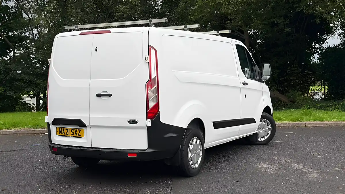 Used 2021 Ford Transit Custom Leader White - Interior and Exterior details 13