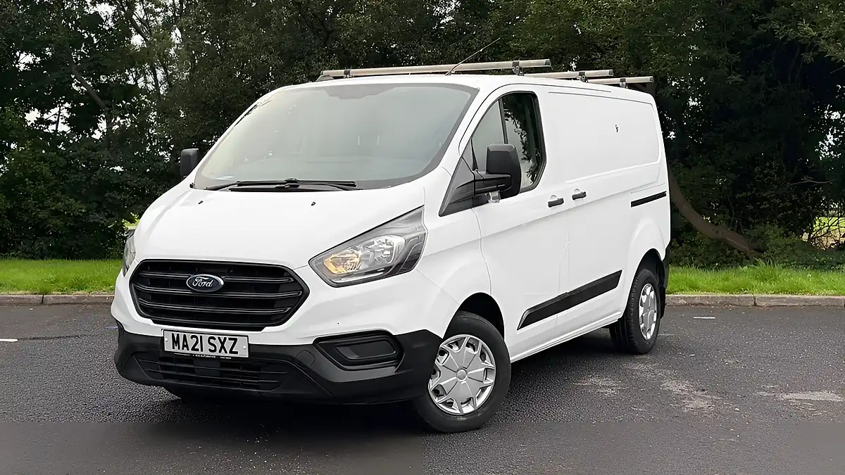 Used 2021 Ford Transit Custom Leader White - Interior and Exterior details 3