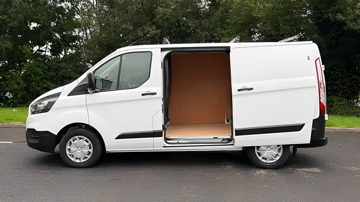 Used 2021 Ford Transit Custom Leader White - Interior and Exterior details 5