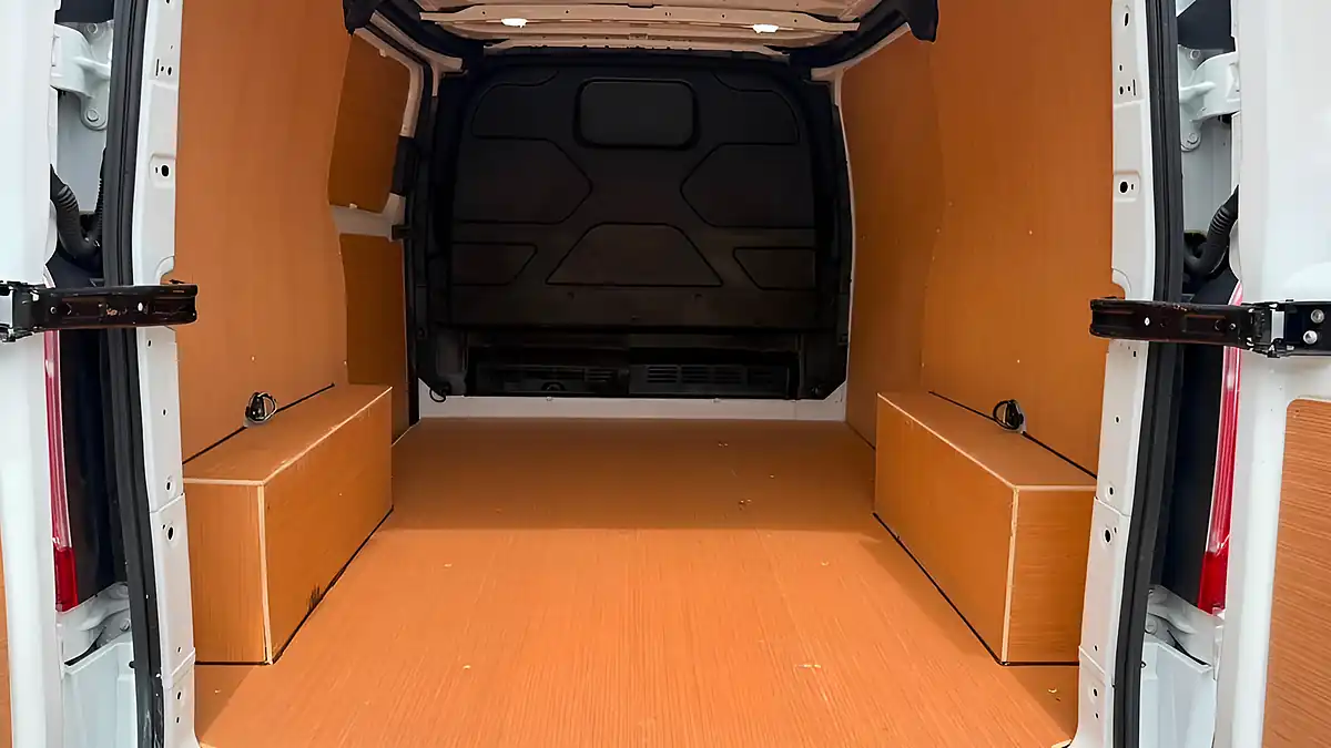 Used 2021 Ford Transit Custom Leader White - Interior and Exterior details 2