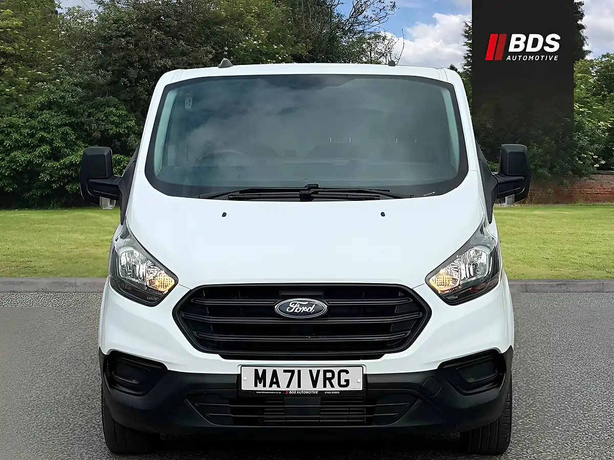 Used 2021 Ford Transit Custom Leader White - Interior and Exterior details 3