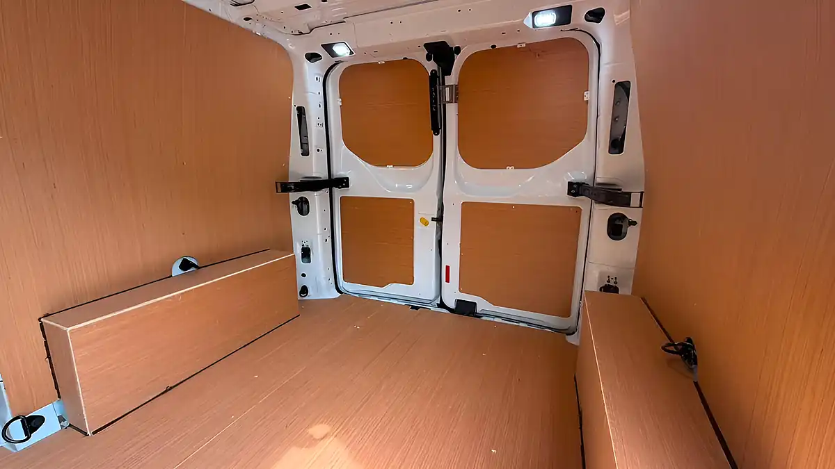 Used 2021 Ford Transit Custom Leader White - Interior and Exterior details 6