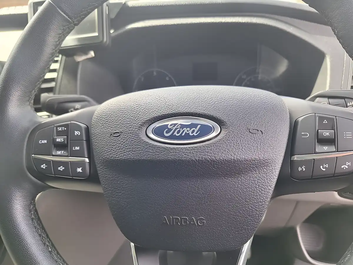 Used 2021 Ford Transit Custom Leader White - Interior and Exterior details 12