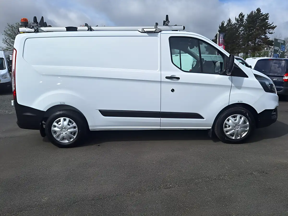 Used 2021 Ford Transit Custom Leader White - Interior and Exterior details 2