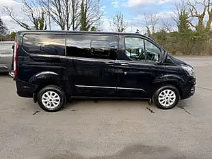 Used 2021 Ford Transit Custom Limited Black - Interior and Exterior details 11