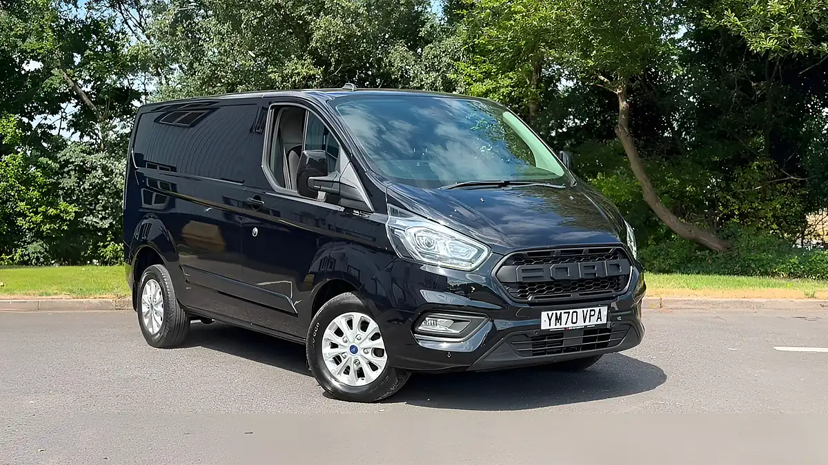 Used 2021 Ford Transit Custom Limited Black - Front View