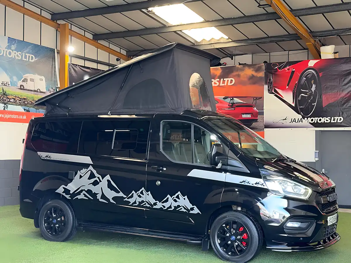 Used 2021 Ford Transit Custom Limited Black - Interior and Exterior details 10