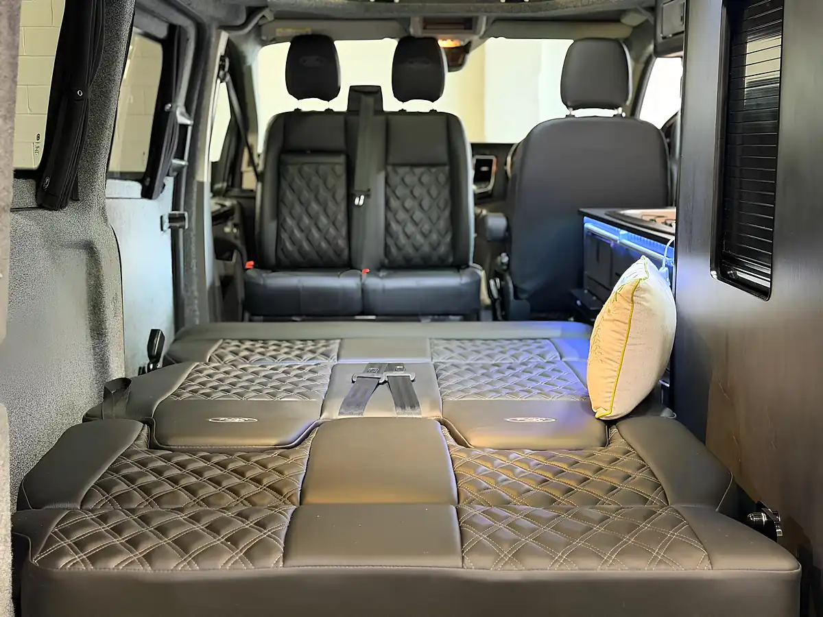 Used 2021 Ford Transit Custom Limited Black - Interior and Exterior details 17