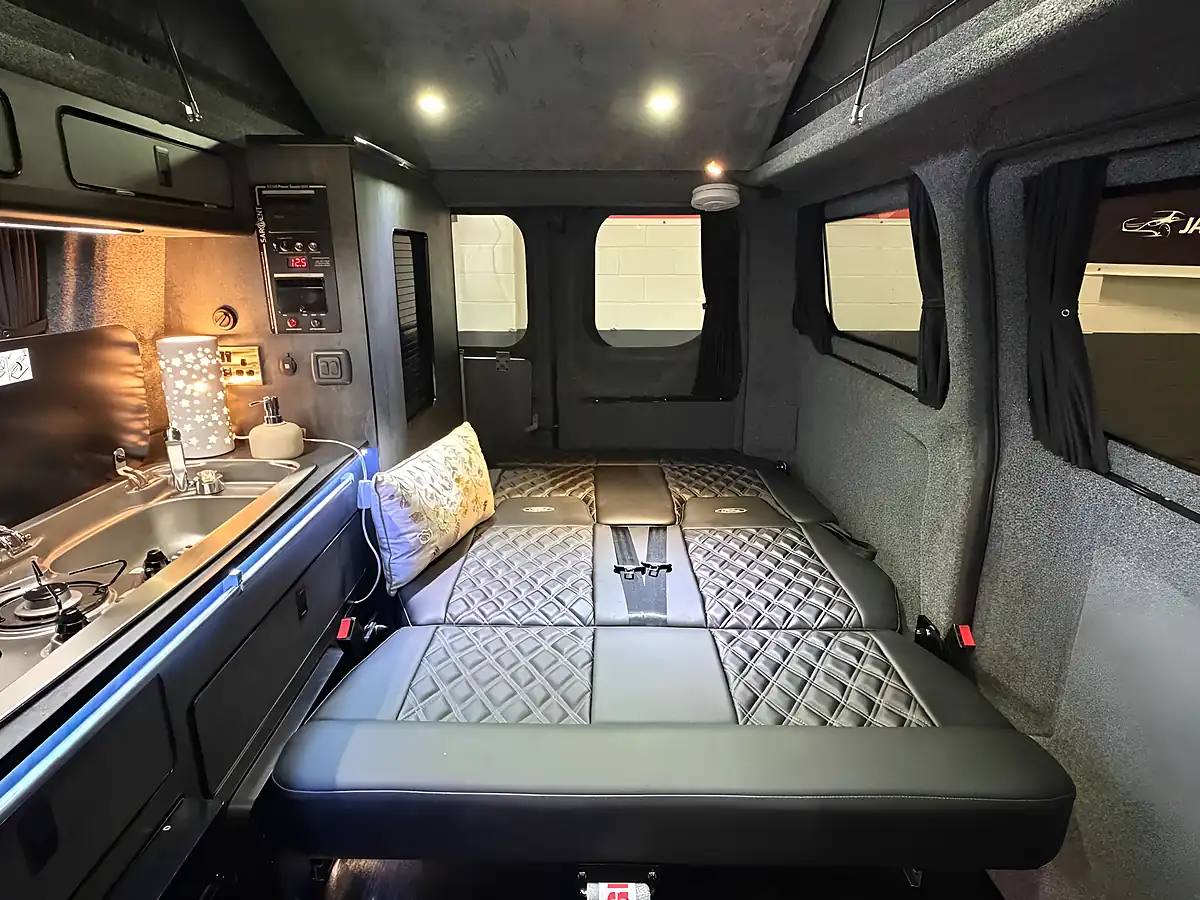 Used 2021 Ford Transit Custom Limited Black - Interior and Exterior details 3