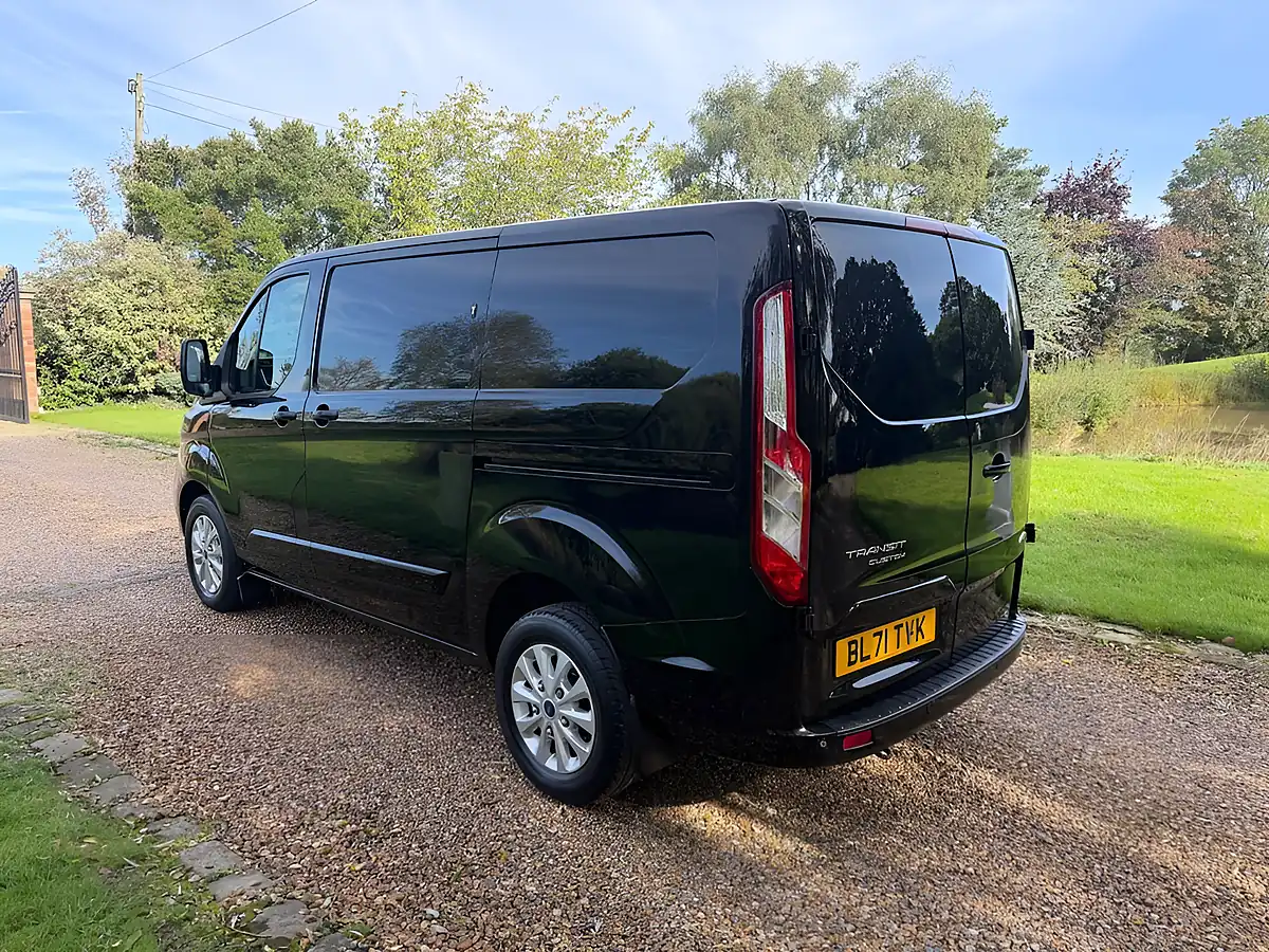 Used 2021 Ford Transit Custom Limited Black - Interior and Exterior details 3