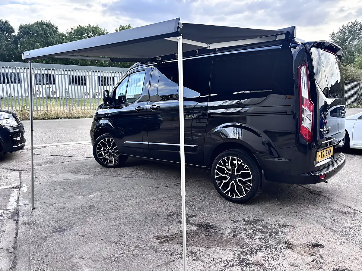 Used 2021 Ford Transit Custom Limited Black - Interior and Exterior details 13